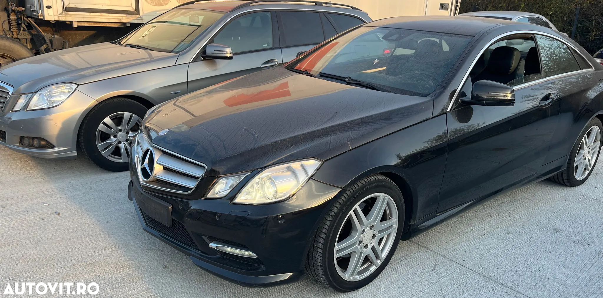 Dezmembrez Mercedes W212 combi  w207 coupe 2.2 cdi biturbo 2012 - 1