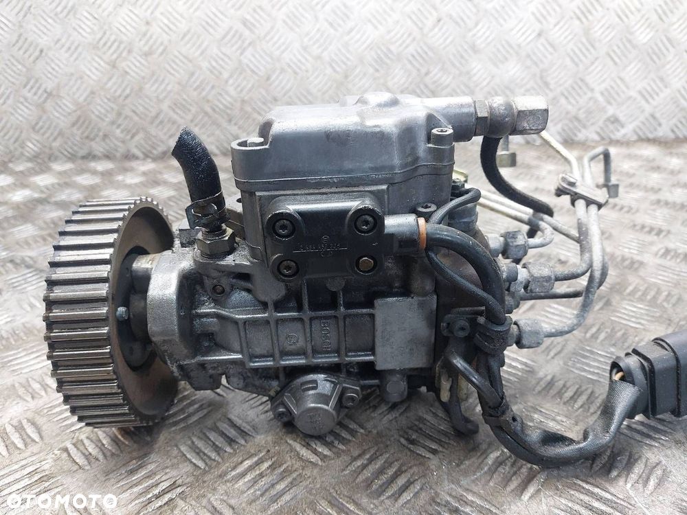 POMPA WTRYSKOWA + WTRYSKIWACZE AUDI A3 8L 1.9 TDI 038130107D 038130202B - 5