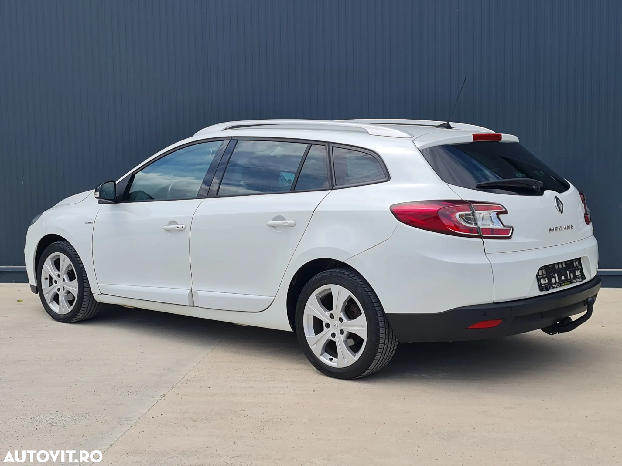 Renault Megane ENERGY dCi 110 Start & Stop Bose Edition - 3