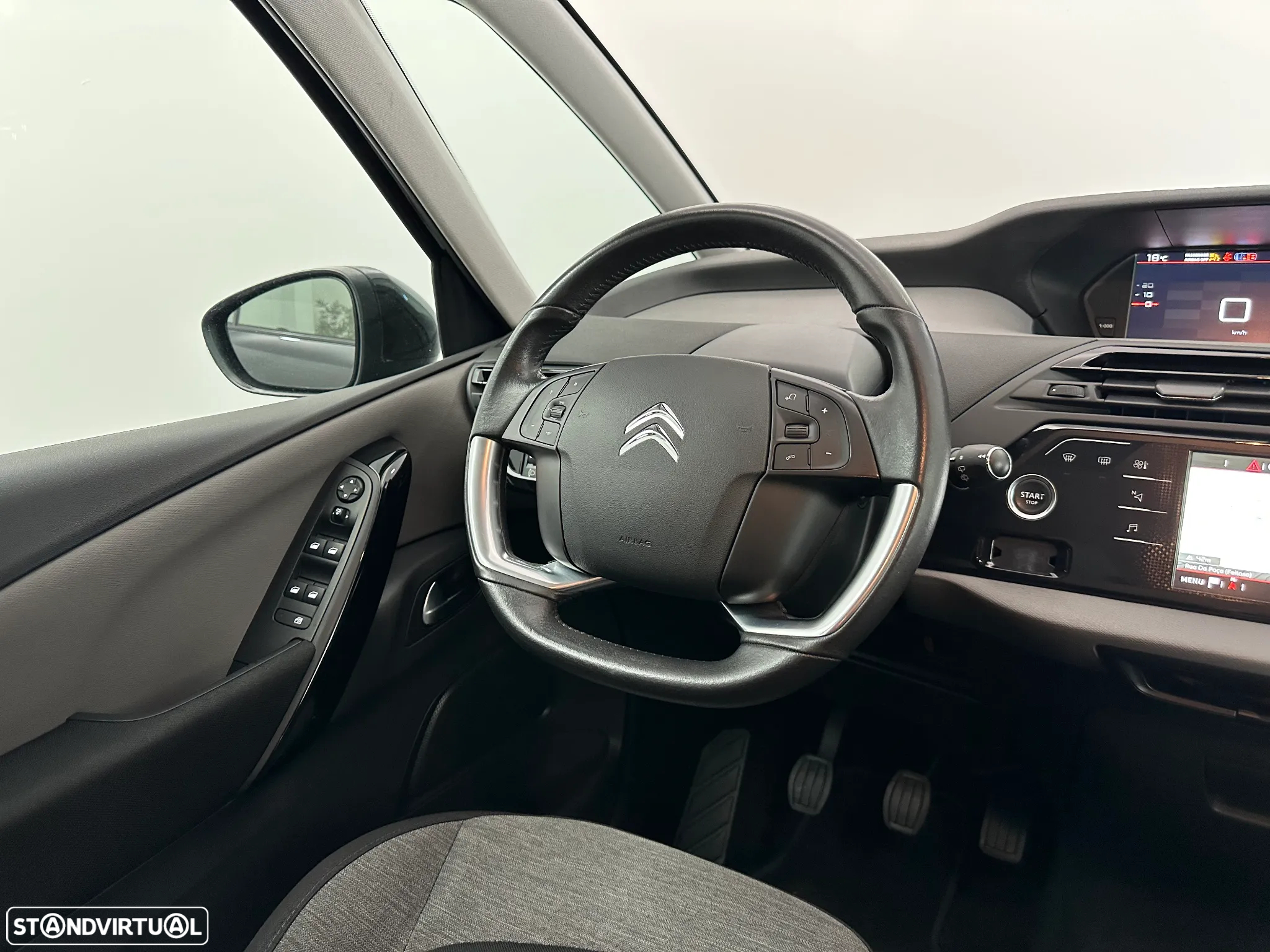 Citroën C4 Grand Picasso 1.6 BlueHDi Shine - 18