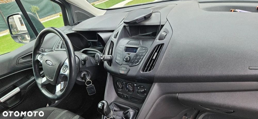 Ford Transit Connect - 10