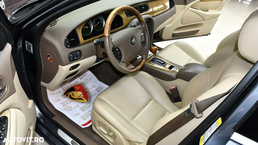 Jaguar S-Type 2.7 Twin Turbo Aut. - 9