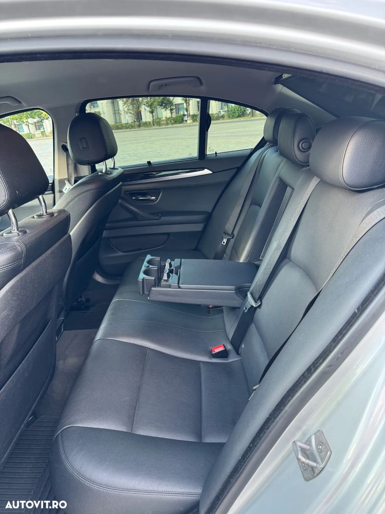 BMW Seria 5 530d AT - 7