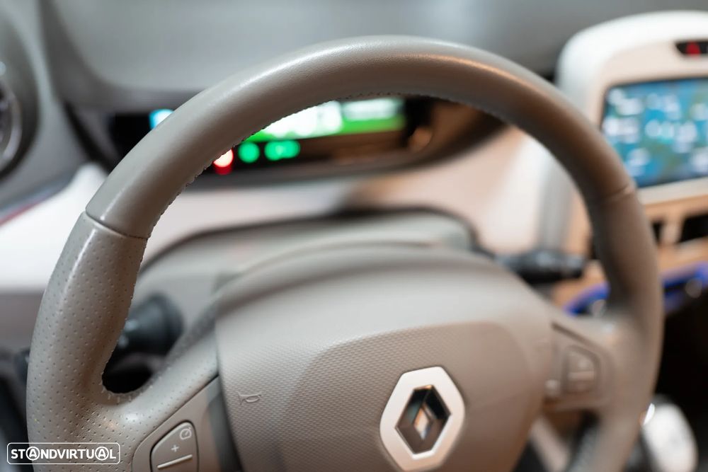 Renault Zoe (c/ Bateria) 41 kwh Intens - 31