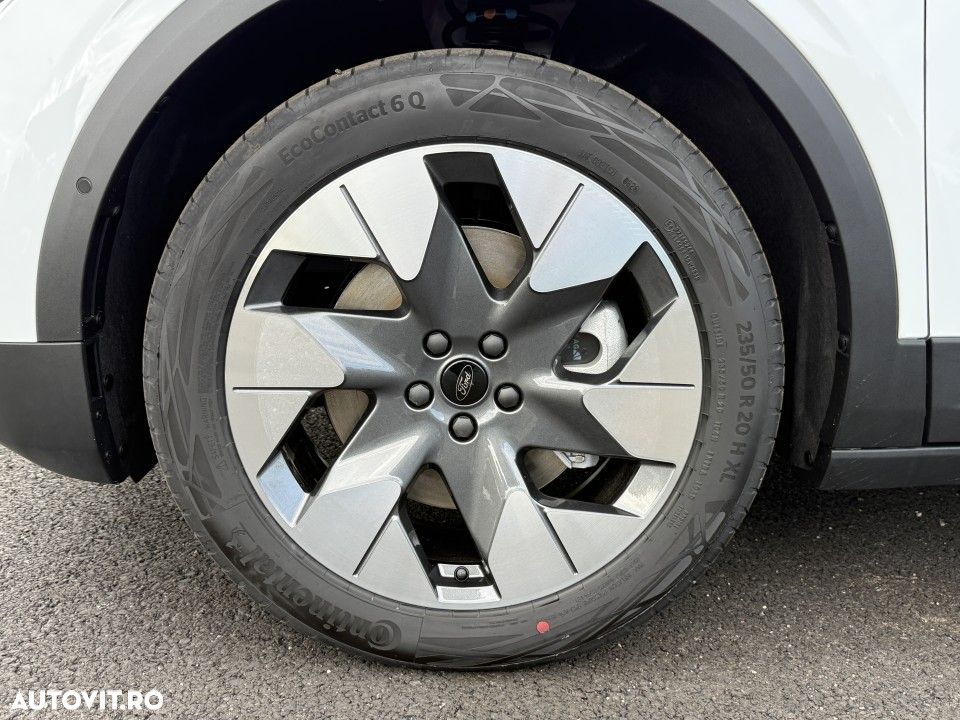 Ford Explorer - 11