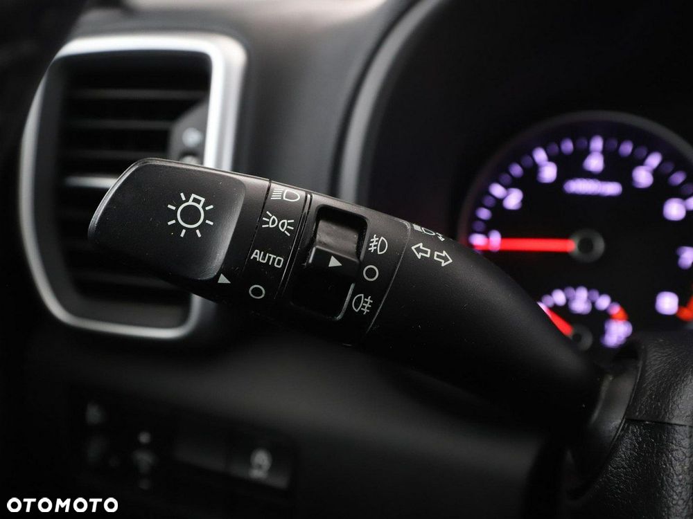 Kia Sportage 1.6 T-GDI 2WD DCT SPIRIT - 36