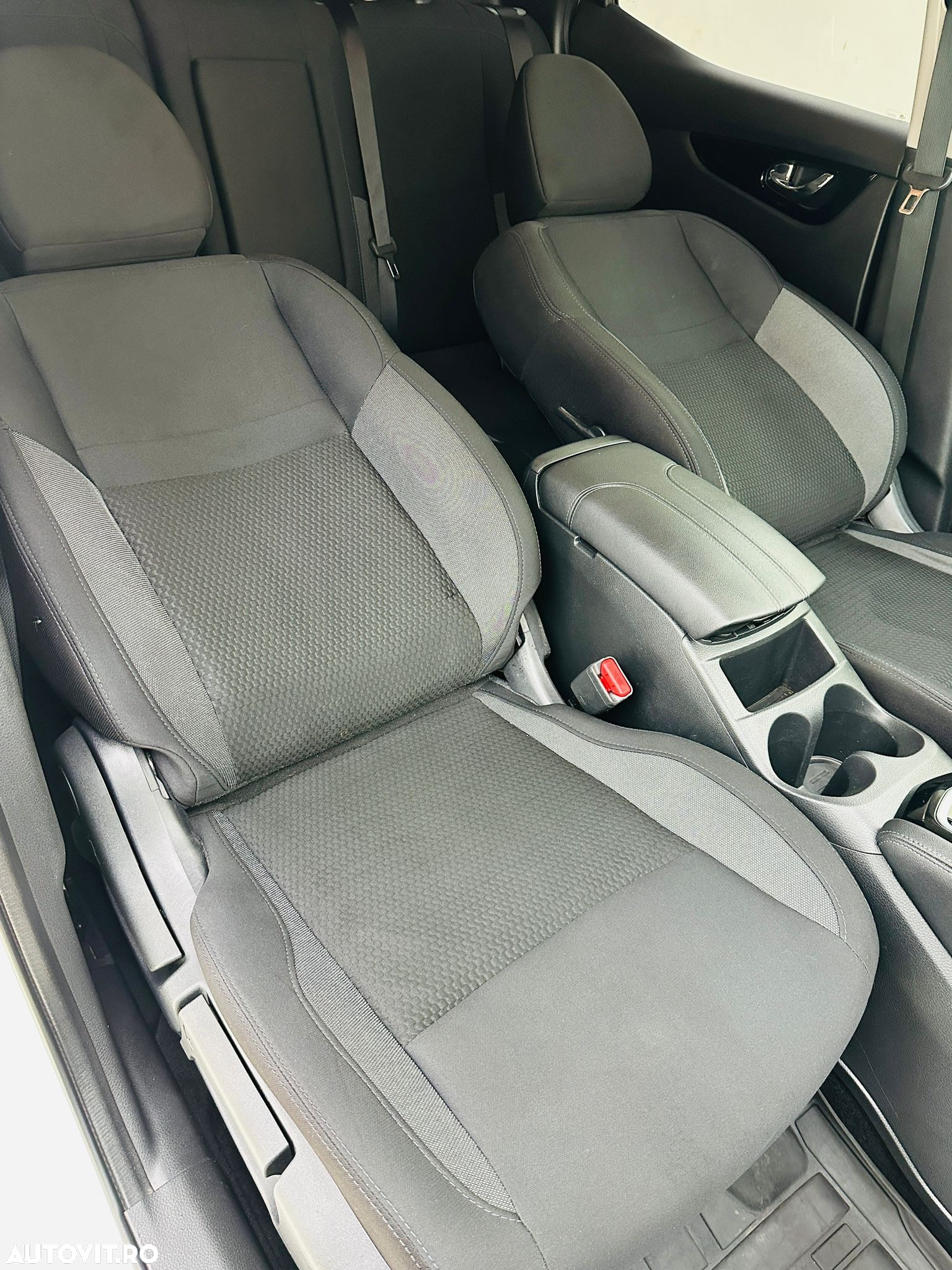 Nissan Qashqai 1.3 DIG-T MHEV Xtronic N-Design - 20