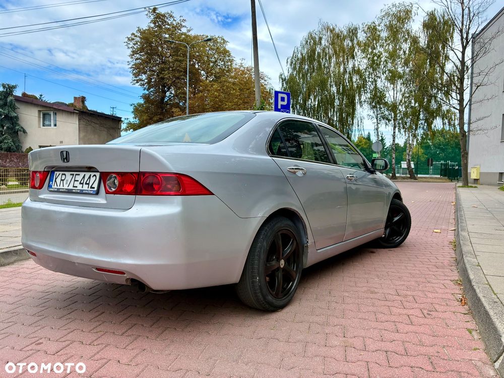Honda Accord 2.0 Sport - 3