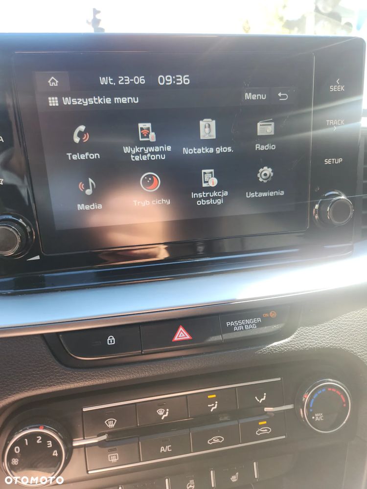 Kia Ceed - 16