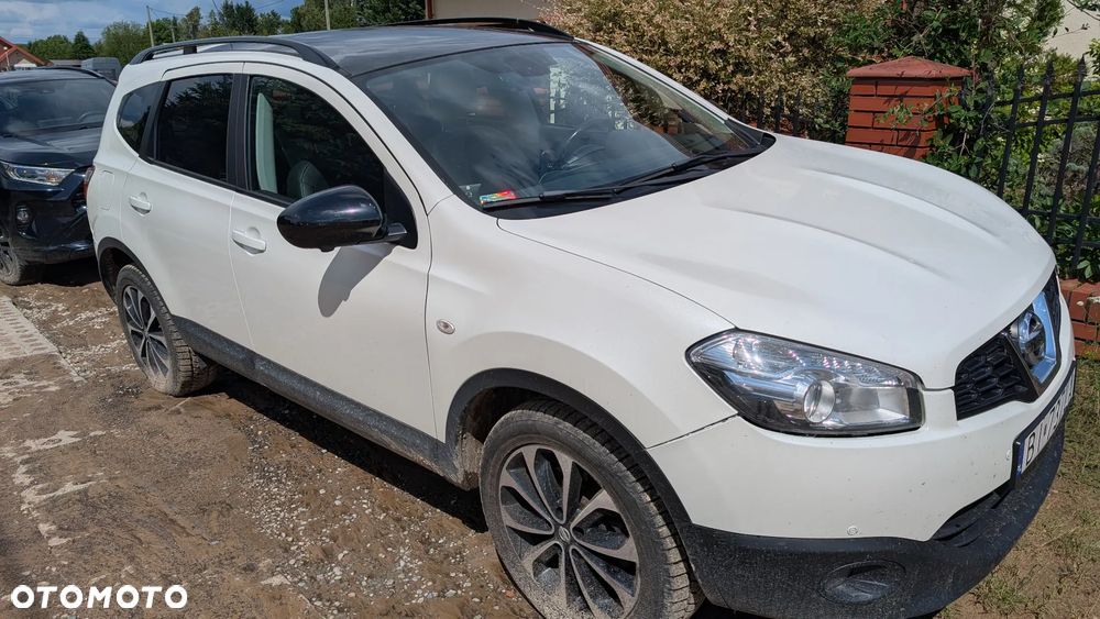 Nissan Qashqai 2.0 dCi 4x4 Tekna - 2