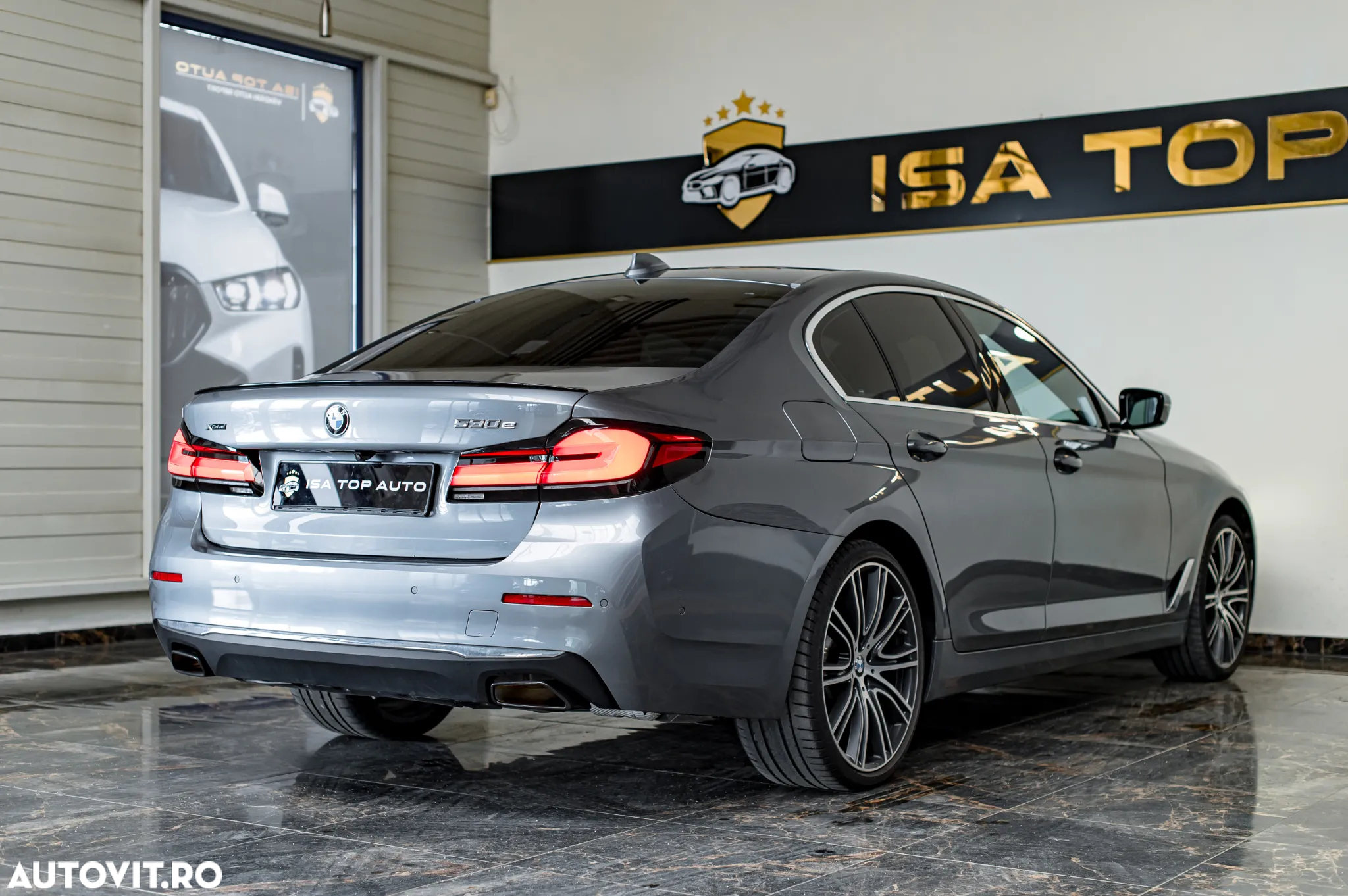 BMW Seria 5 530e xDrive AT PHEV - 4