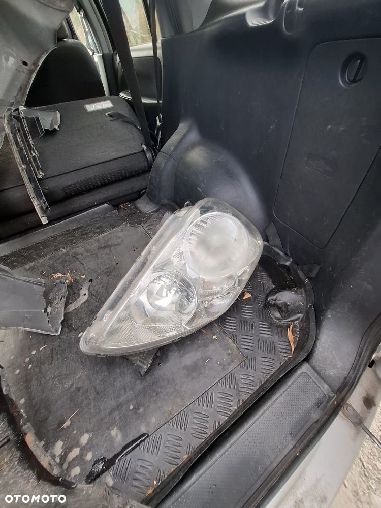 Honda CR-V - 12