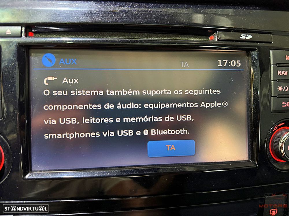 Nissan Qashqai 1.5 dCi N-Connecta - 31