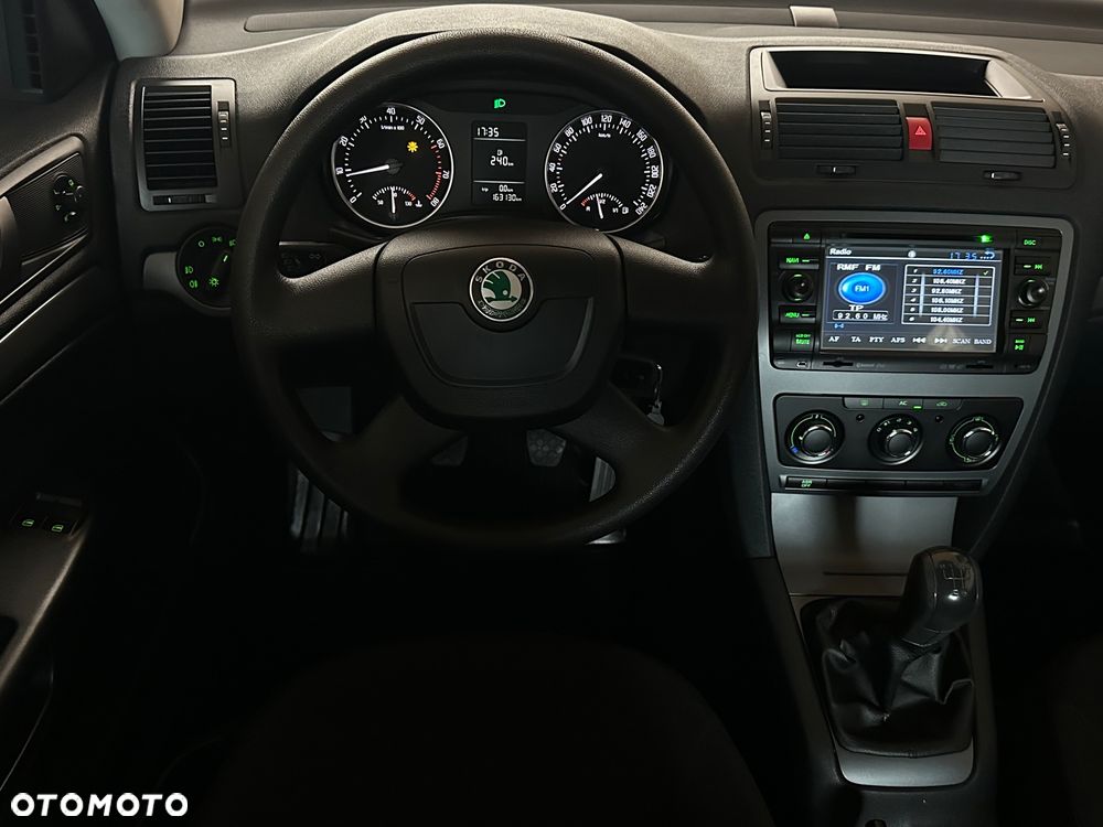 Skoda Octavia 1.4 Family - 6