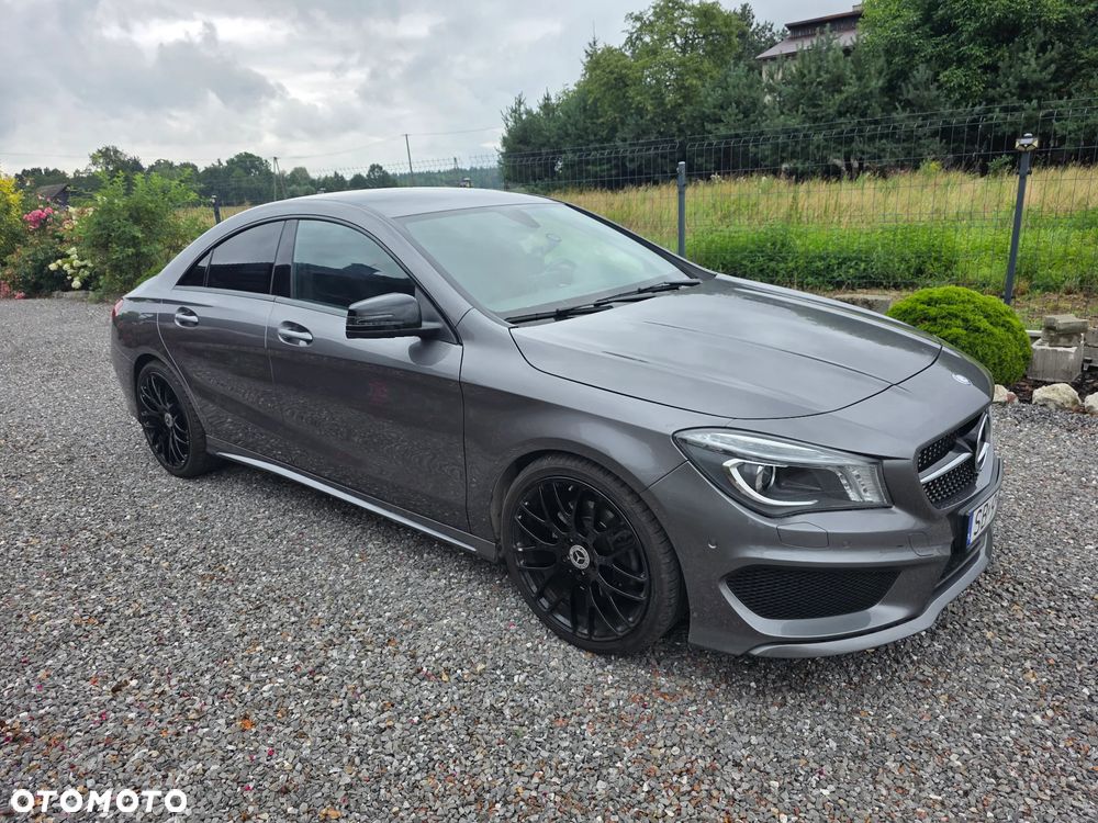Mercedes-Benz CLA 250 4-Matic AMG Line - 9