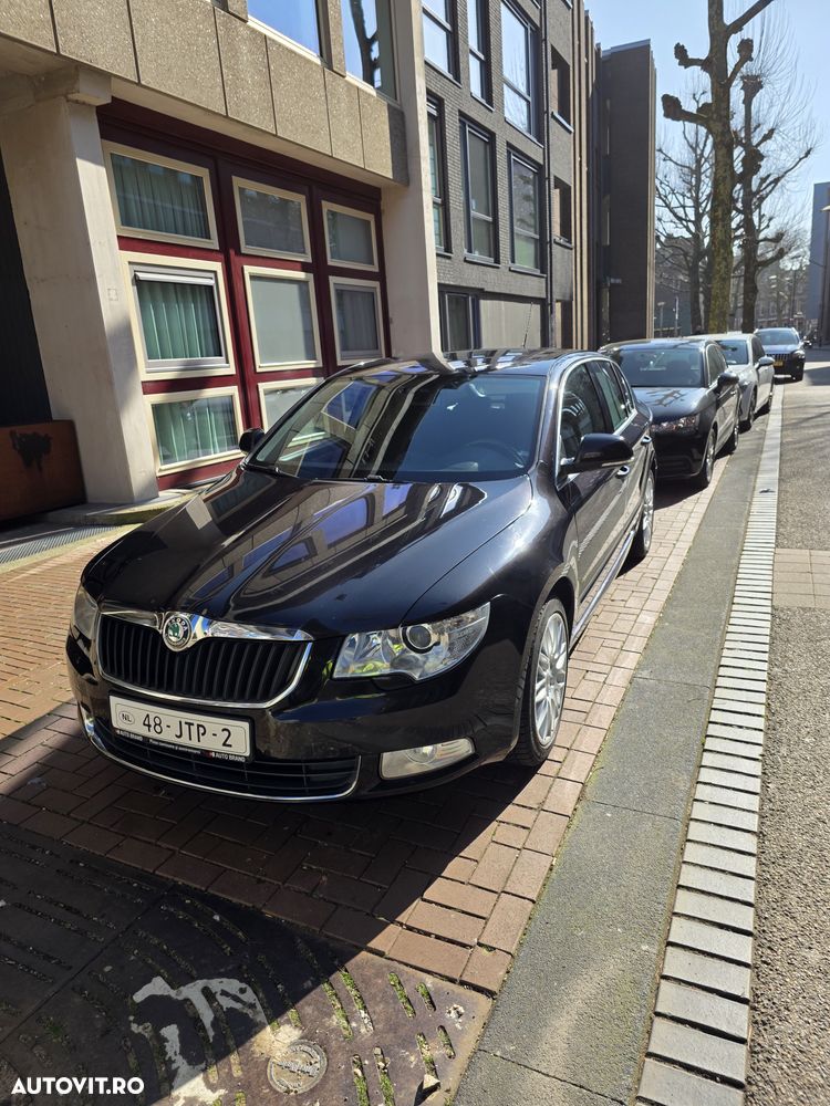 Skoda Superb 1.4 TSI Active - 1