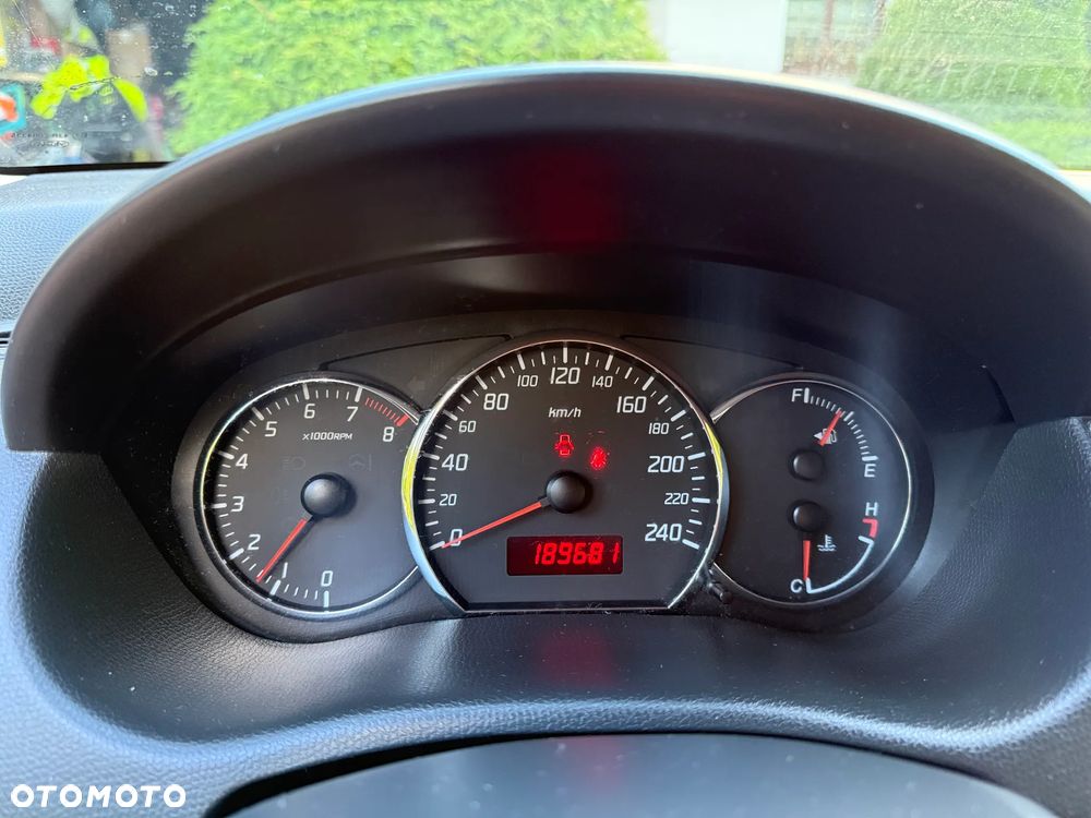 Suzuki Swift 1.6 Sport - 8