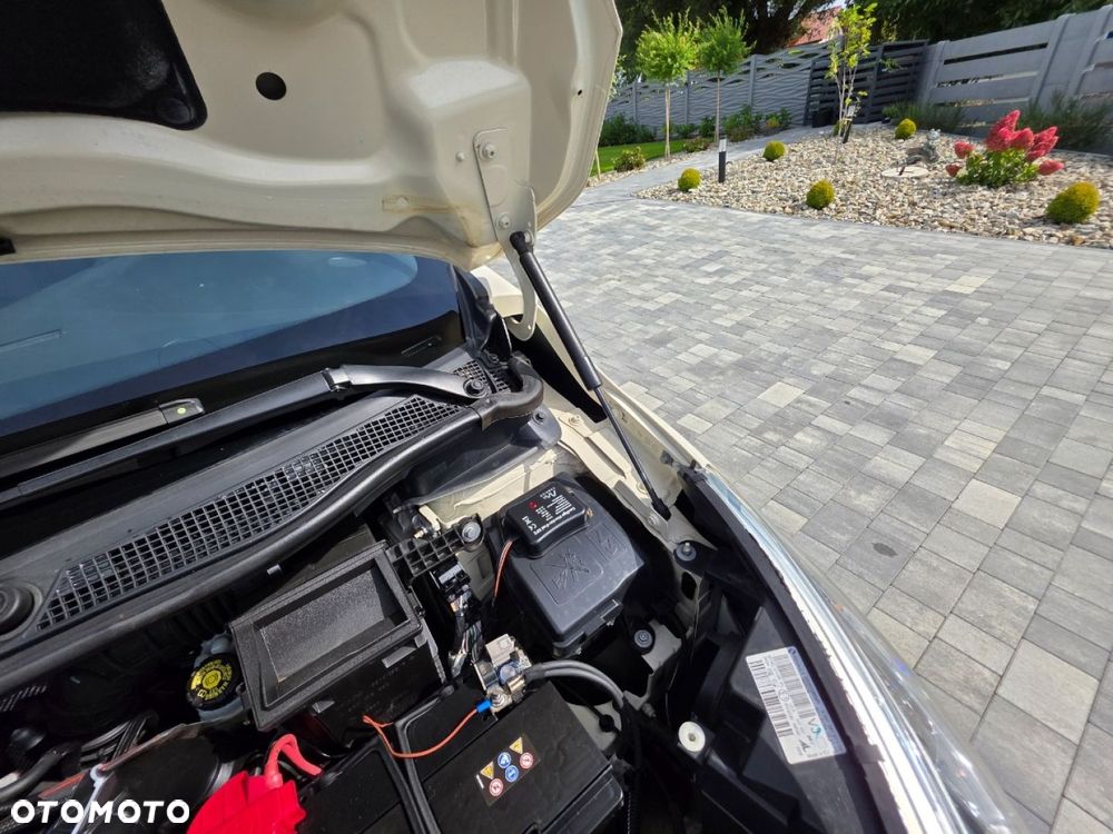 Renault Captur - 27