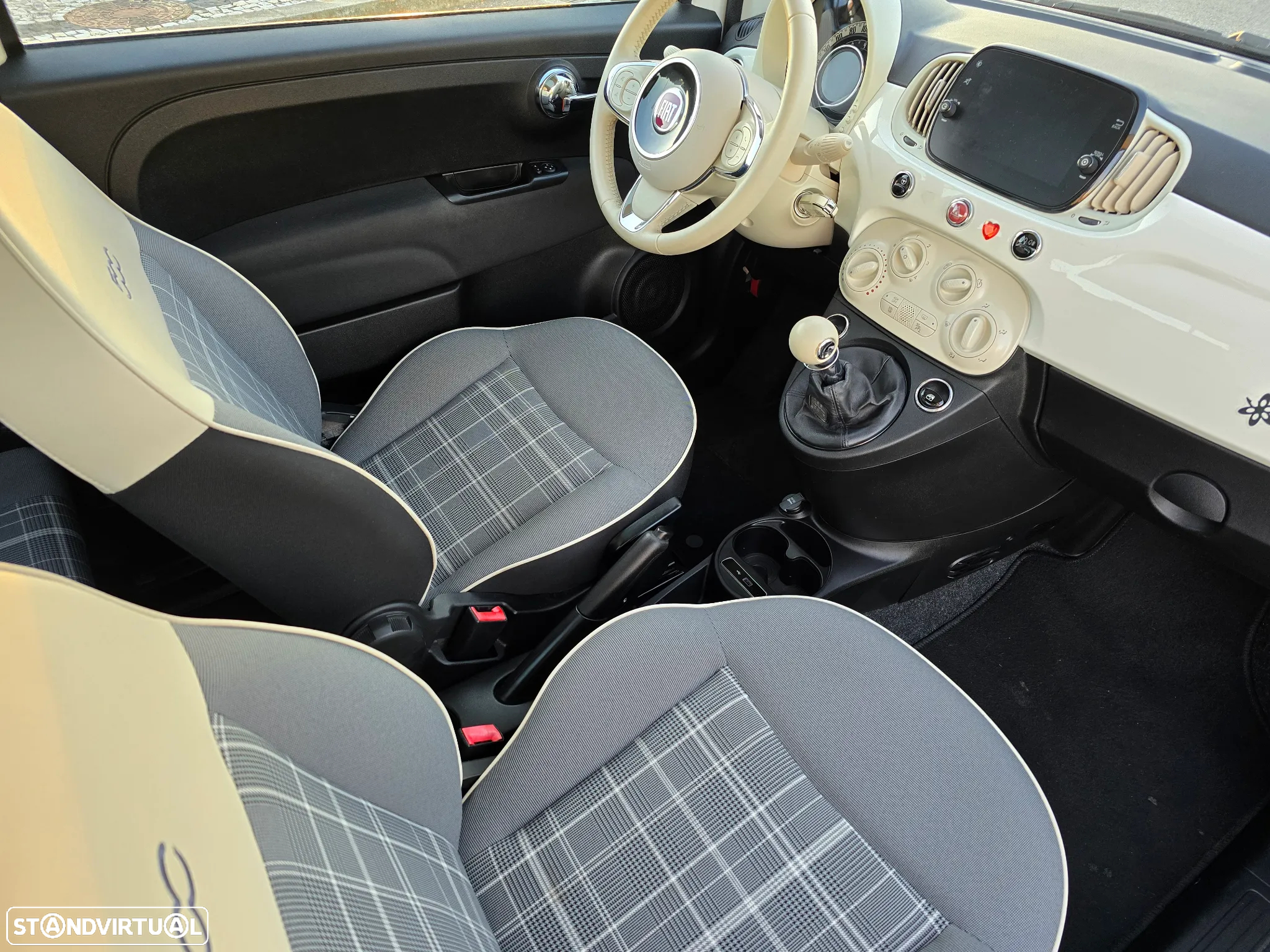 Fiat 500 1.2 8V S&S Lounge - 25