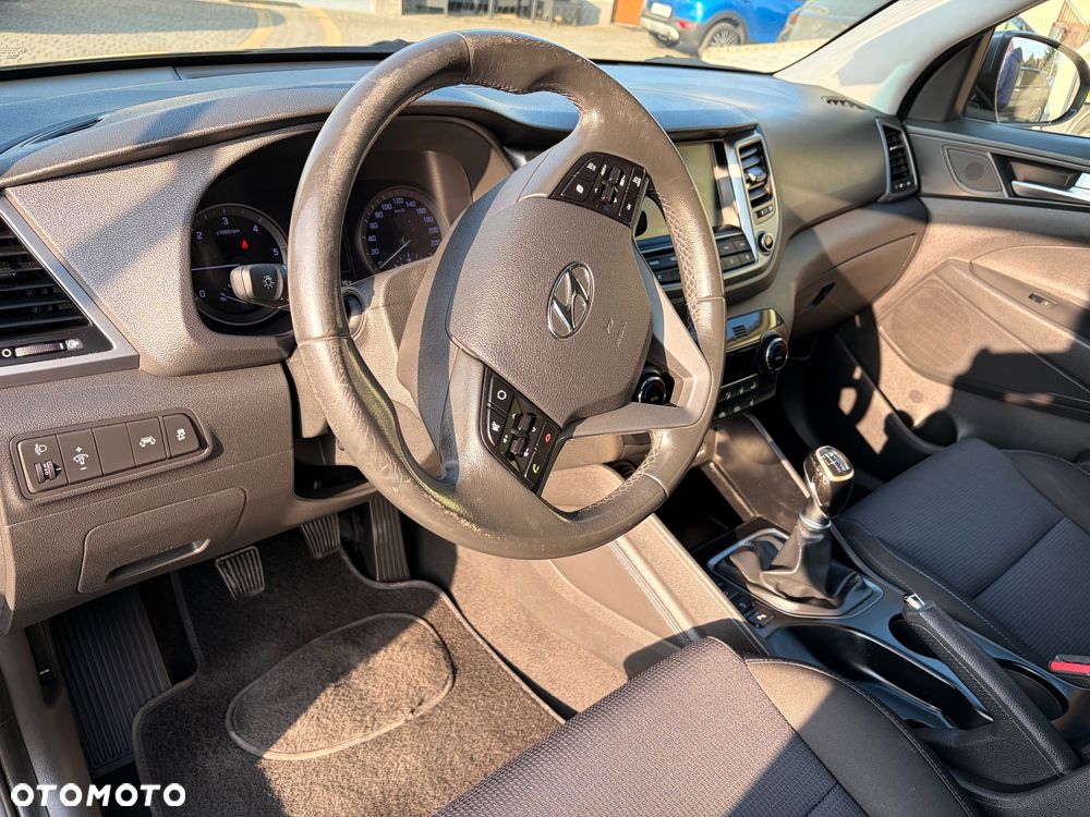 Hyundai Tucson blue 1.7 CRDi 2WD Style - 10