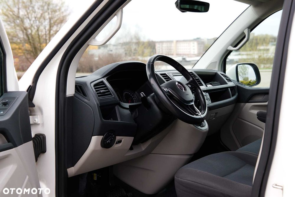 Volkswagen Transporter DSG Lang Plus Comfortline - 19