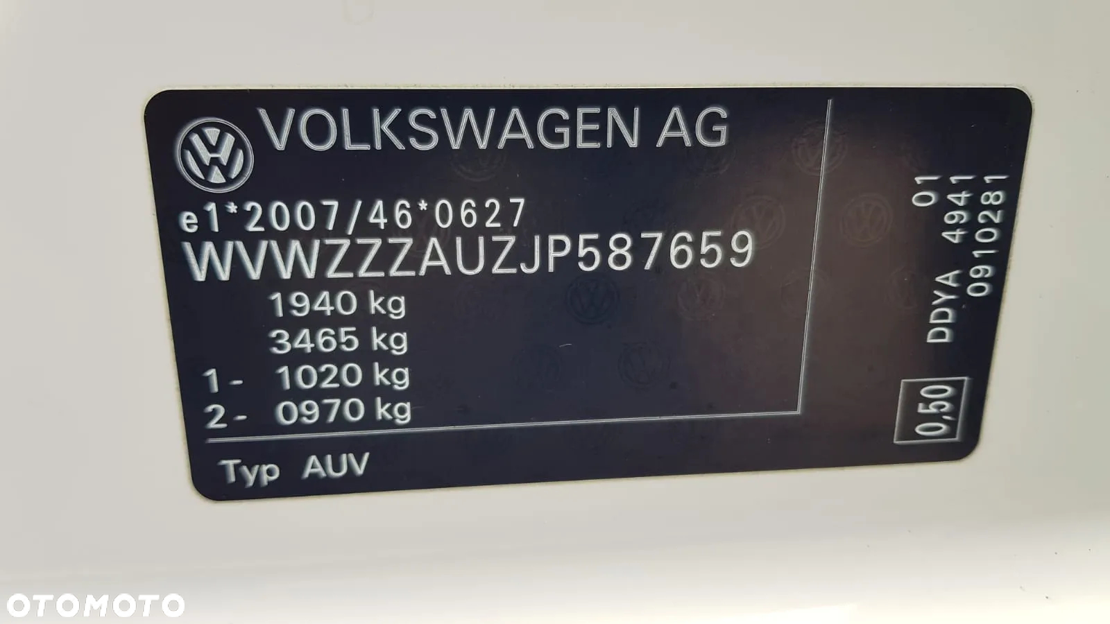 Volkswagen Golf - 30