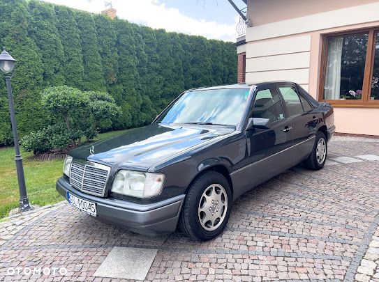 Mercedes-Benz Klasa E - 15