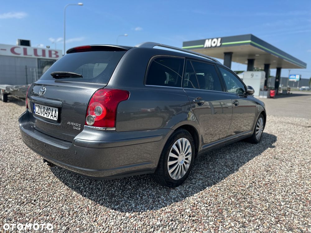 Toyota Avensis 2.2 D-4D X Premium - 5
