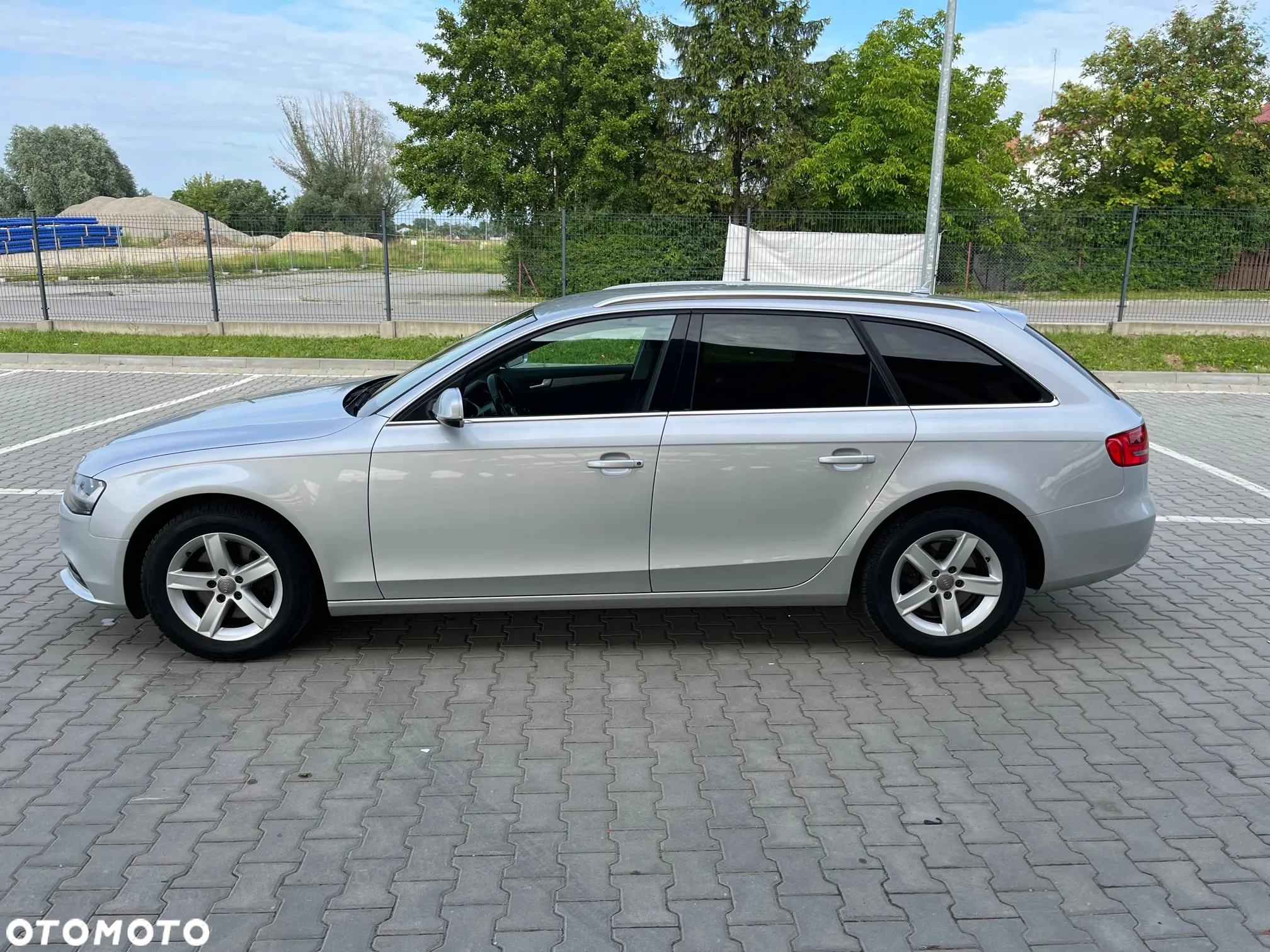 Audi A4 Avant - 8