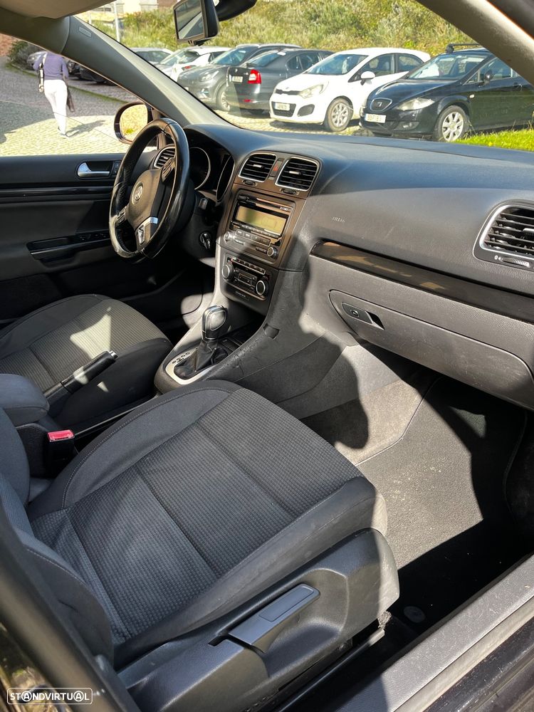 VW Golf Variant 1.6 TDi Highline DSG - 15