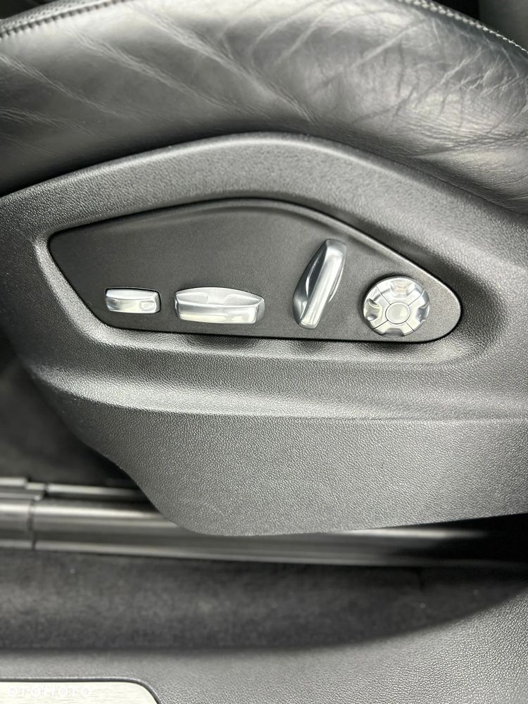 Porsche Cayenne Tiptronic S - 11