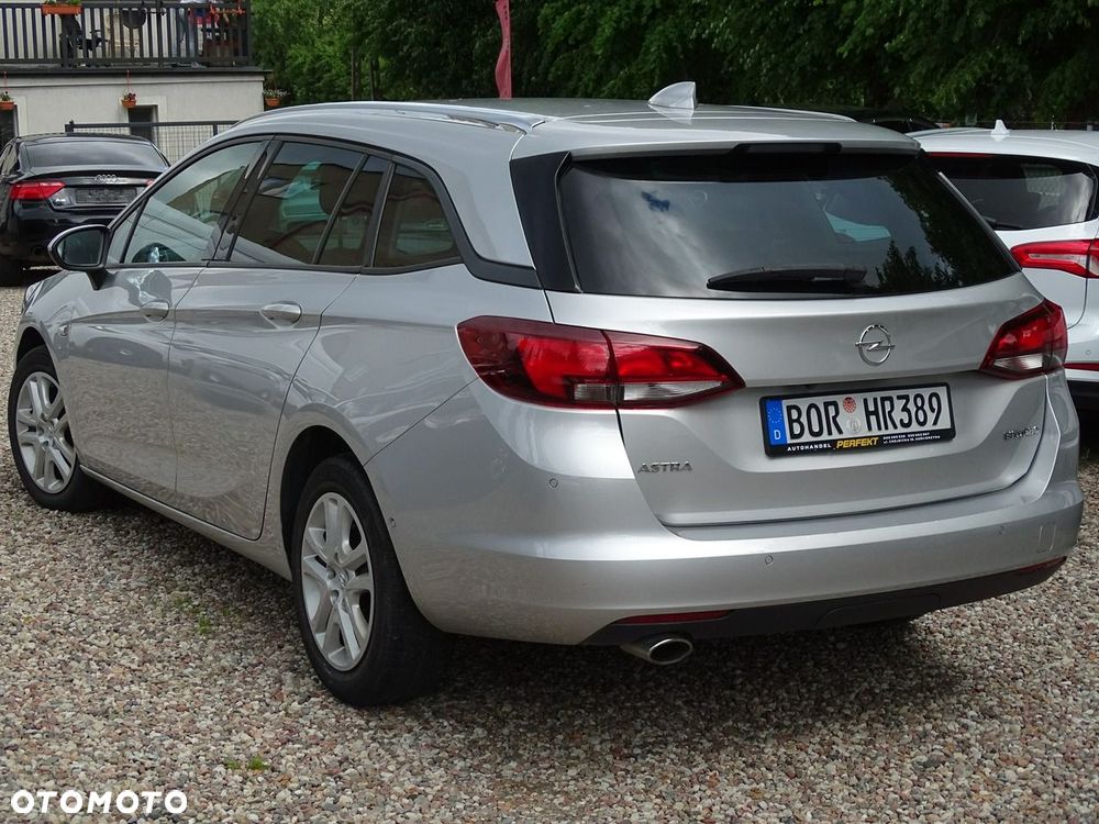 Opel Astra - 6