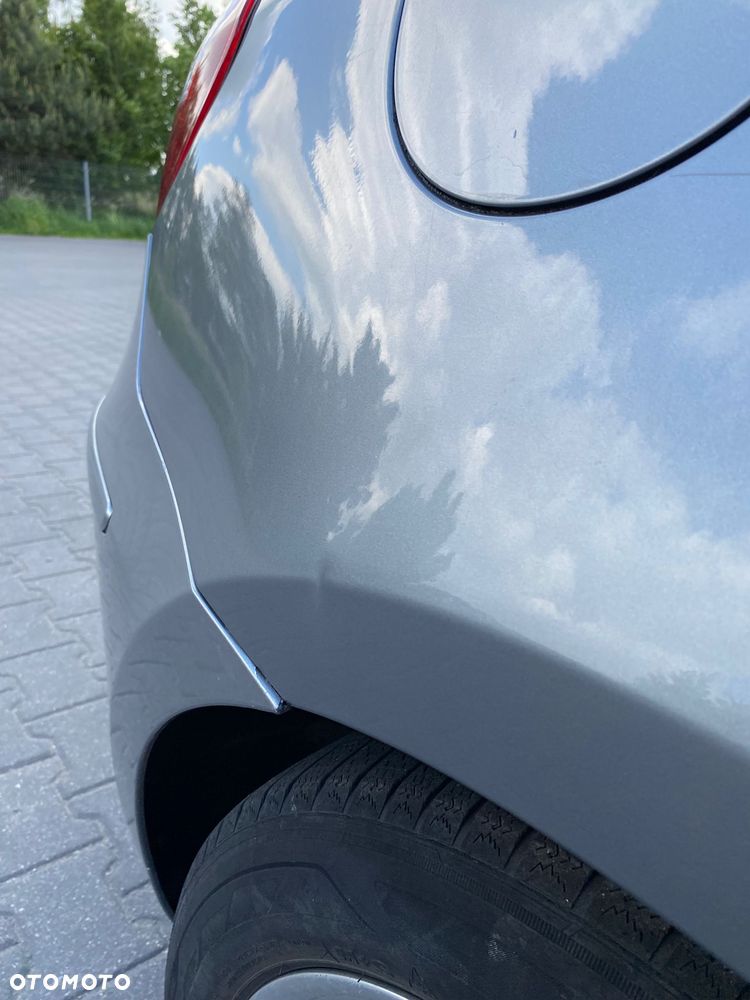 BMW Seria 1 - 22