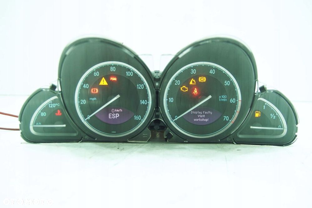 LICZNIK A2305405211 MERCEDES SL500 SL R230 02- - 2