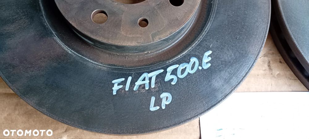Tarcze hamulcowe klocki przód przednie Fiat 500E 282mm - 7
