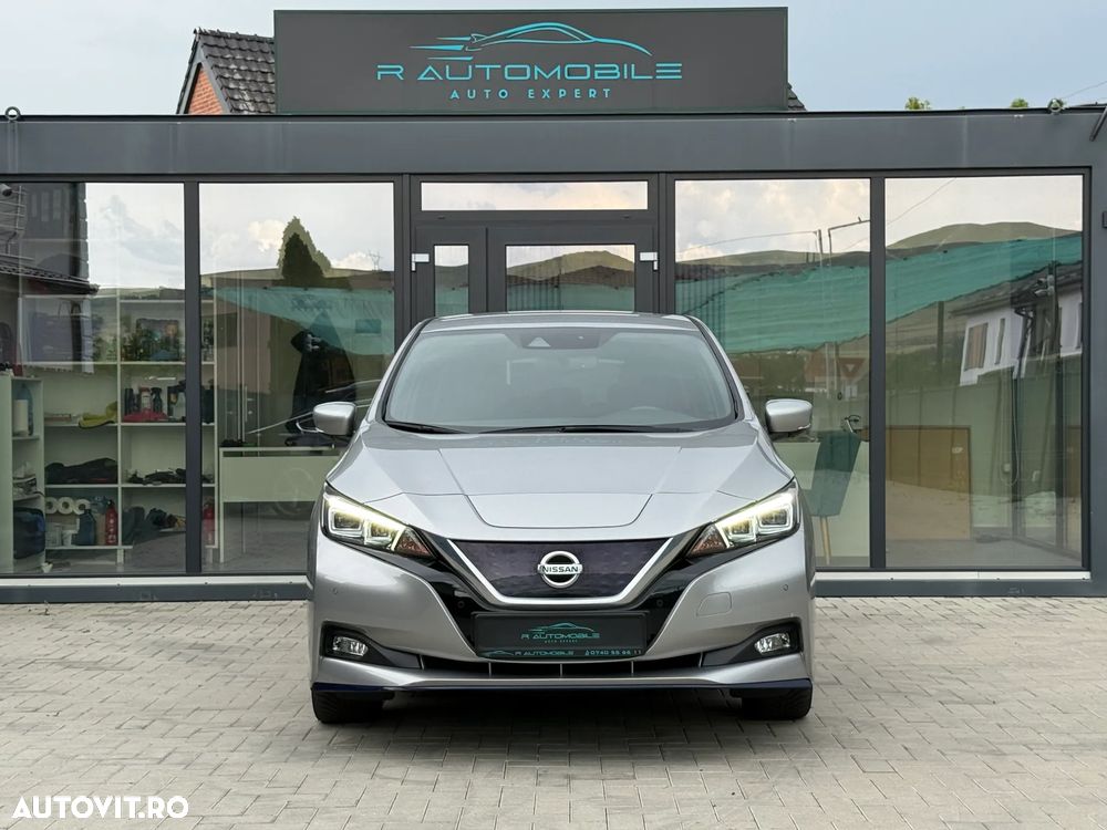 Nissan LEAF 62 kWh e+ N-Connecta - 8