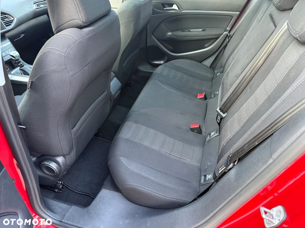 Peugeot 308 PureTech 130 GPF Stop & Start Style - 12