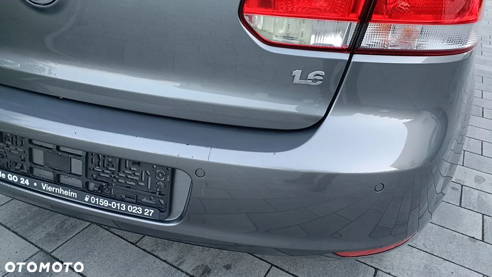 Volkswagen Golf 1.6 Edition - 16