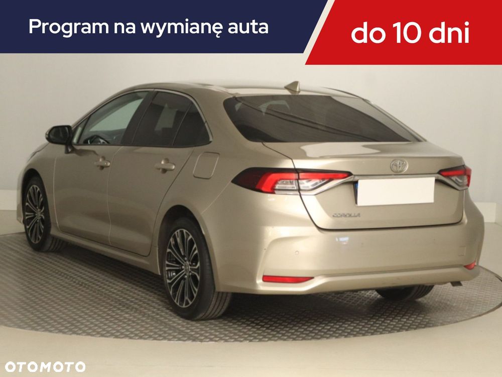 Toyota Corolla - 6