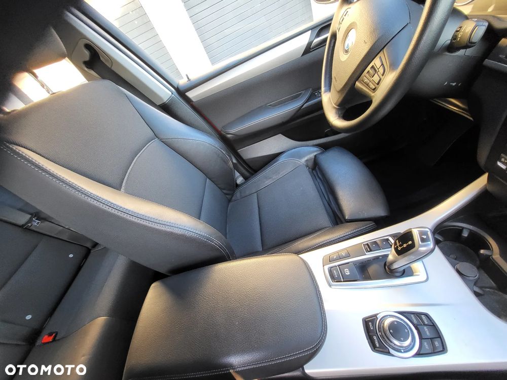 BMW X3 xDrive30d Sport-Aut - 12