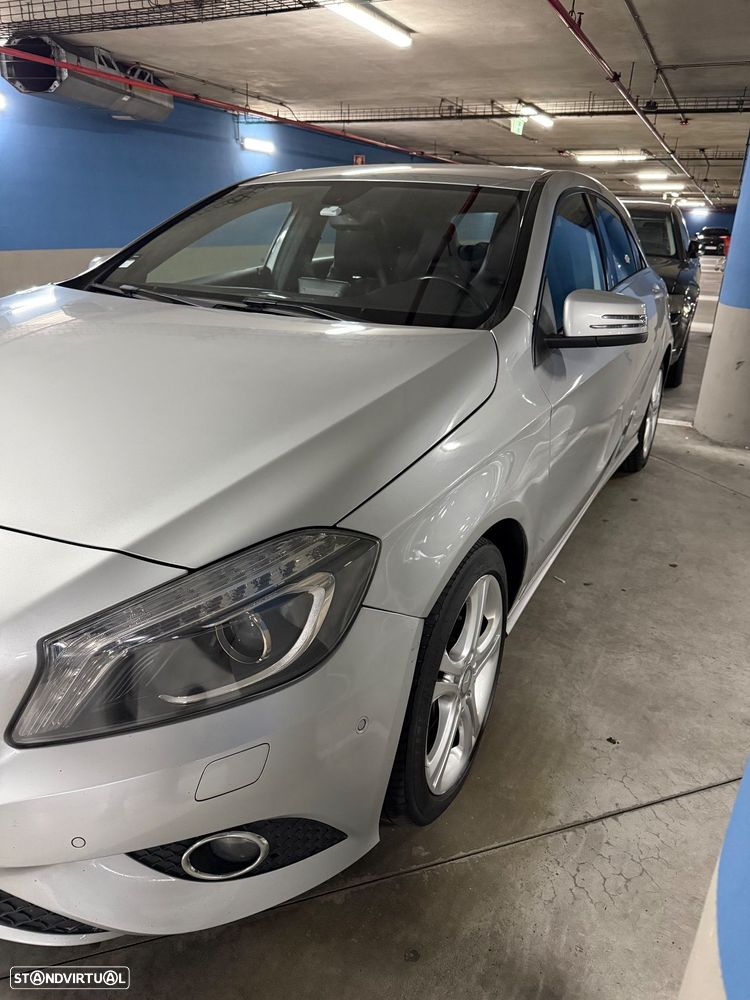 Mercedes-Benz A 200 CDI (BlueEFFICIENCY) Urban - 3