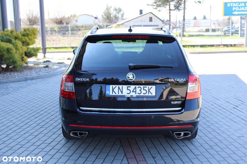 Skoda Octavia 2.0 TSI (Green tec) DSG RS - 9