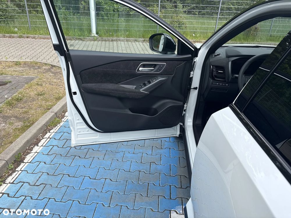 Nissan Qashqai 1.3 DIG-T MHEV N-Design Xtronic - 12