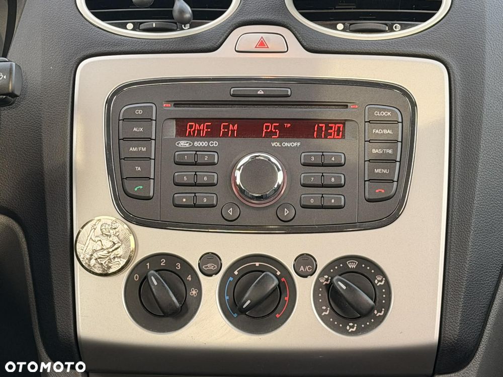 Ford Focus 1.6 TDCi Ambiente - 18