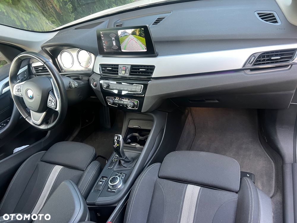 BMW X1 sDrive18d M Sport - 12
