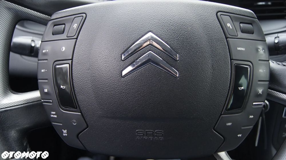 Citroën C5 HDi 135 Exclusive - 10