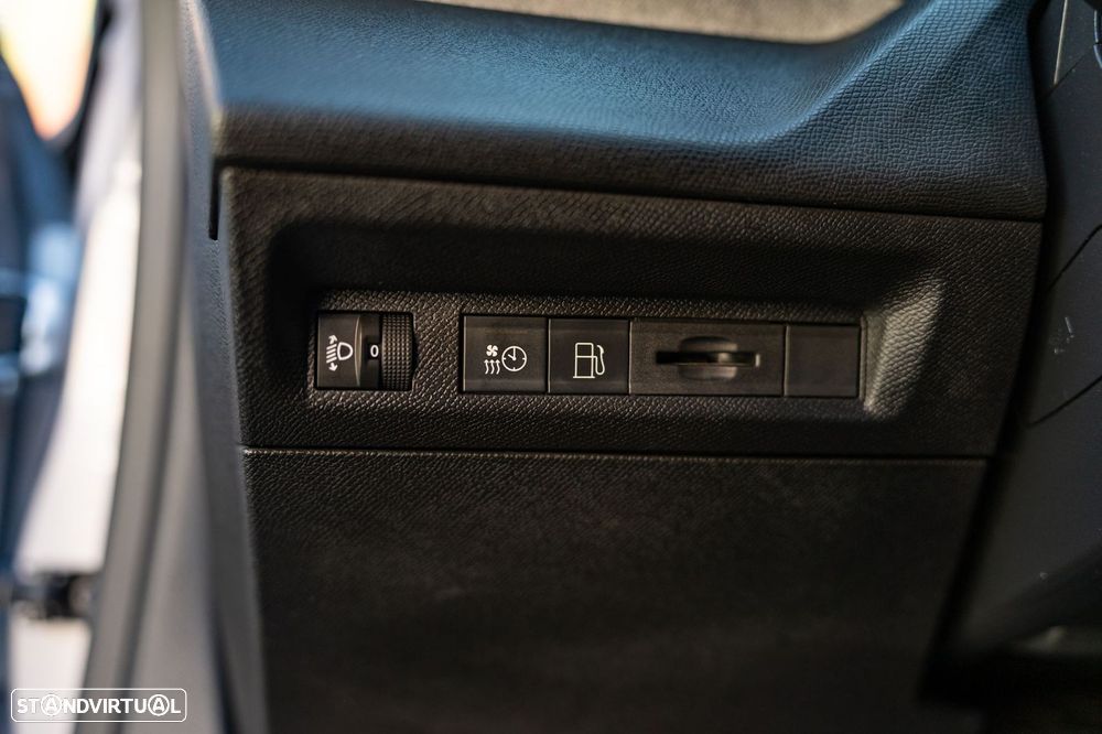 Peugeot 308 180 e-EAT8 Allure Pack - 26