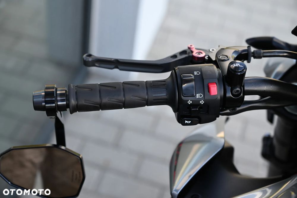 Kawasaki Z 900 - 34