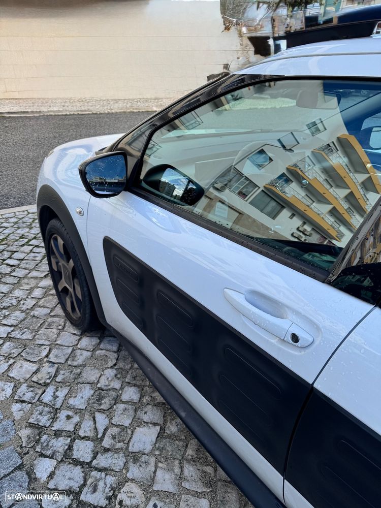 Citroën C4 Cactus 1.2 PureTech Shine - 9