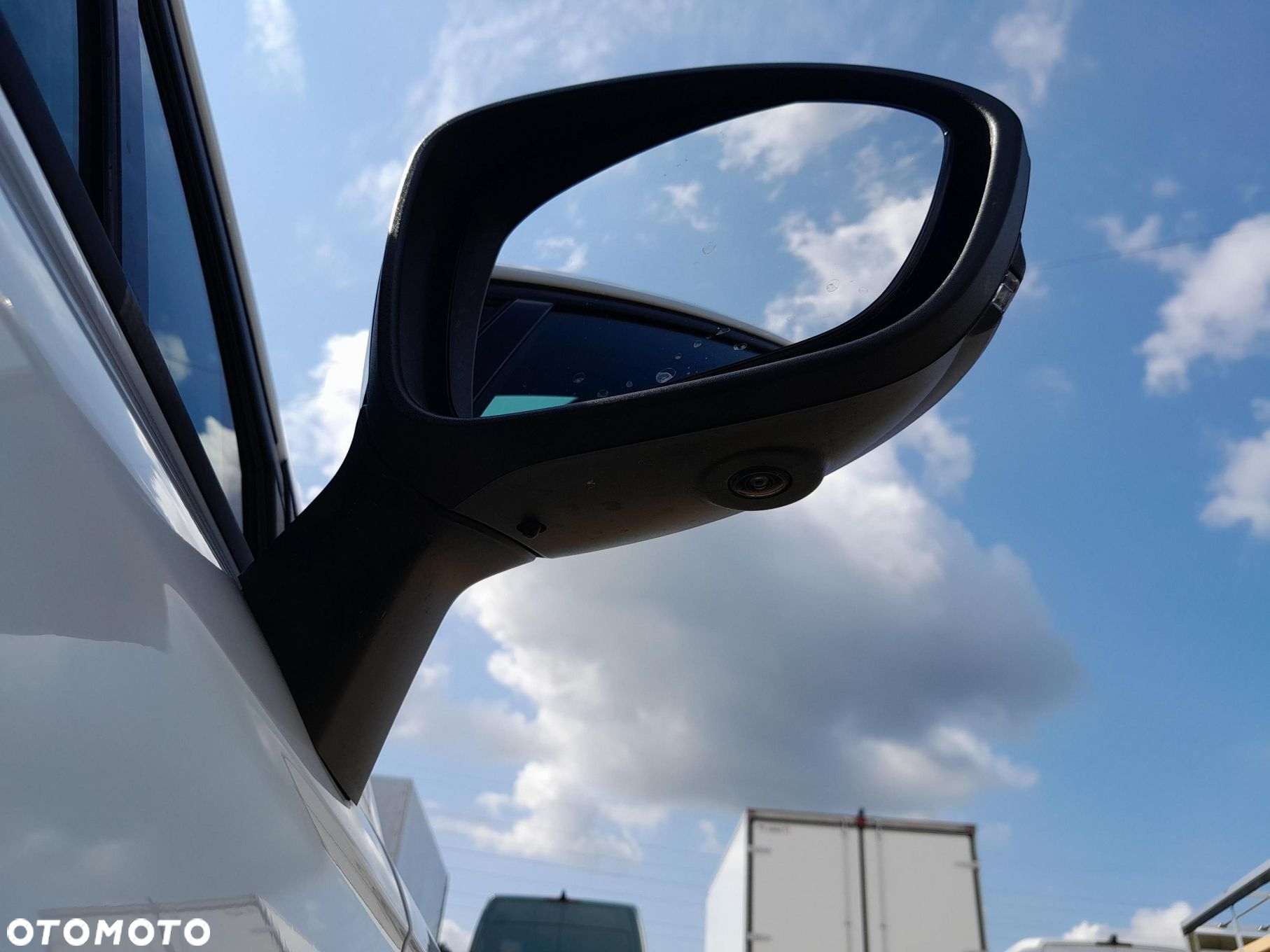 Renault Clio - 25
